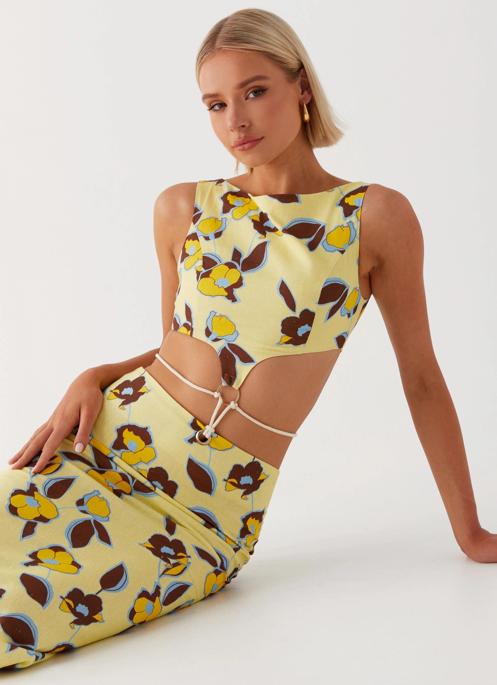 Chill Detail Flower Soft Taryn Cut Out Maxi Dress - Primrose