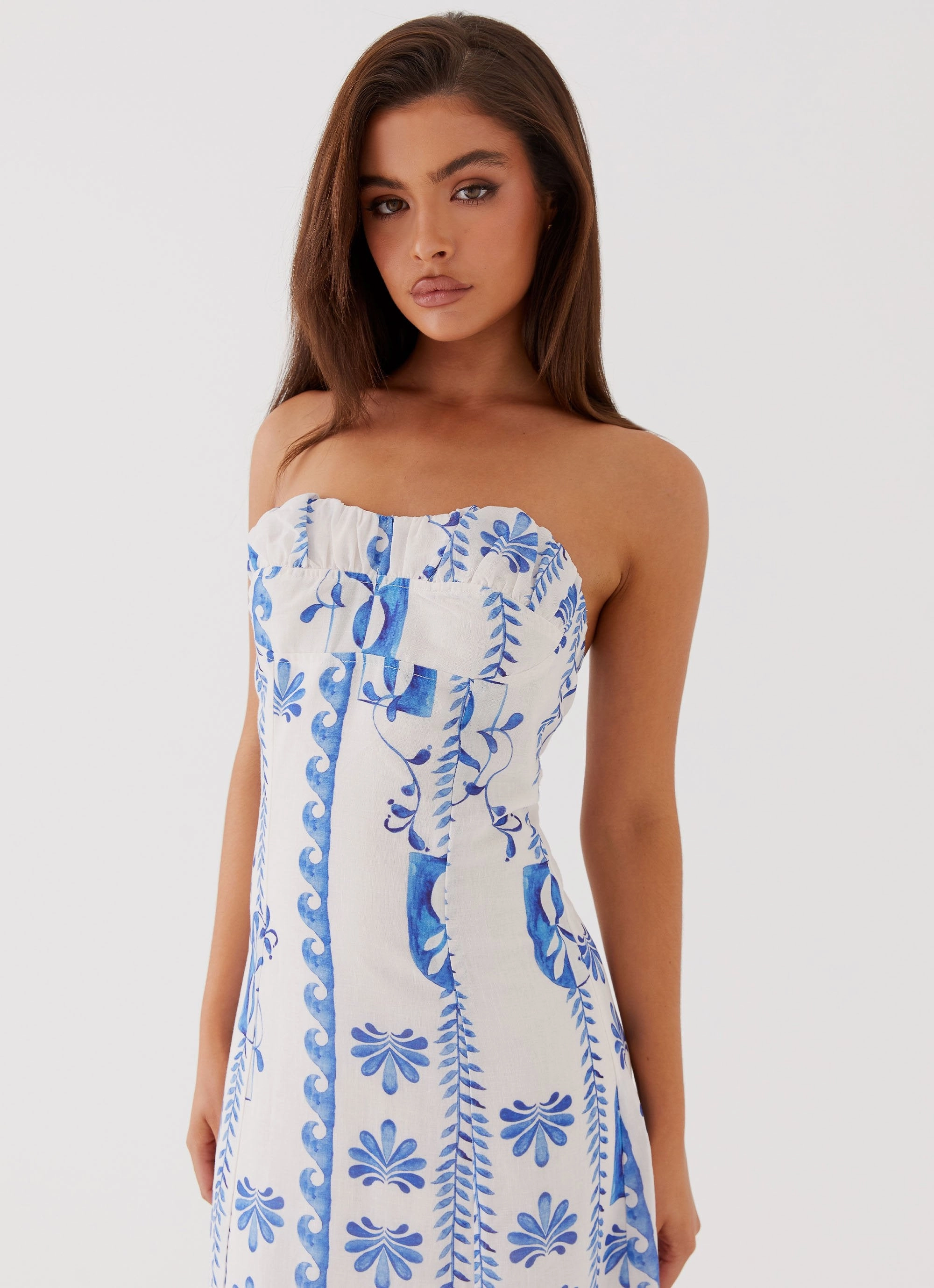 Effortless Touch Elegant Mood Tayla Linen Maxi Dress - Floral Wave