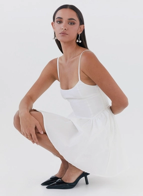 Fashionable Fit Comfy Look Tesoro Mio Mini Dress - White
