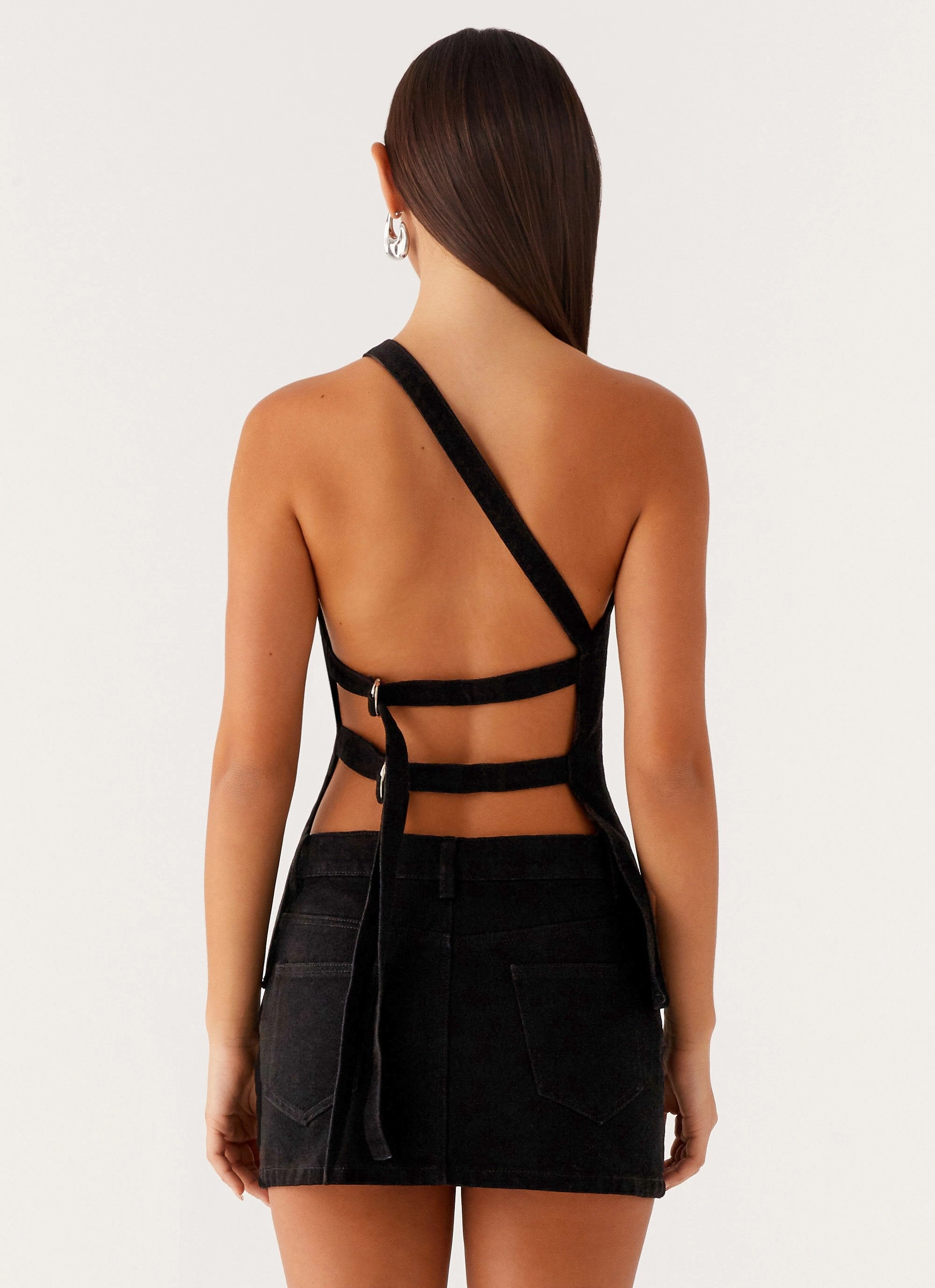 Maysa Denim Top - Black Quick-Dry Minimalist Silhouette