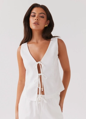 Tina Linen Vest Top - White Reinforced Stress Points