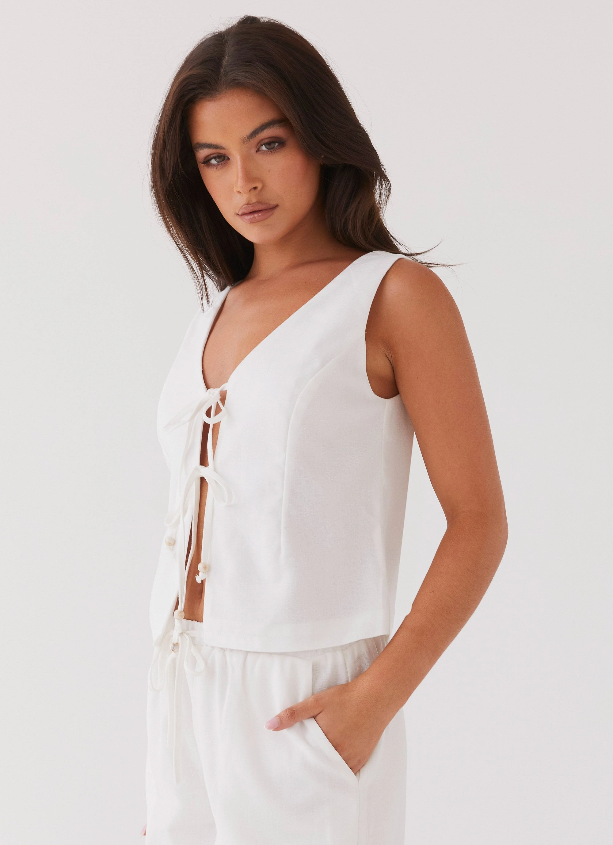 AntiPillingFinish Tina Linen Vest Top - White
