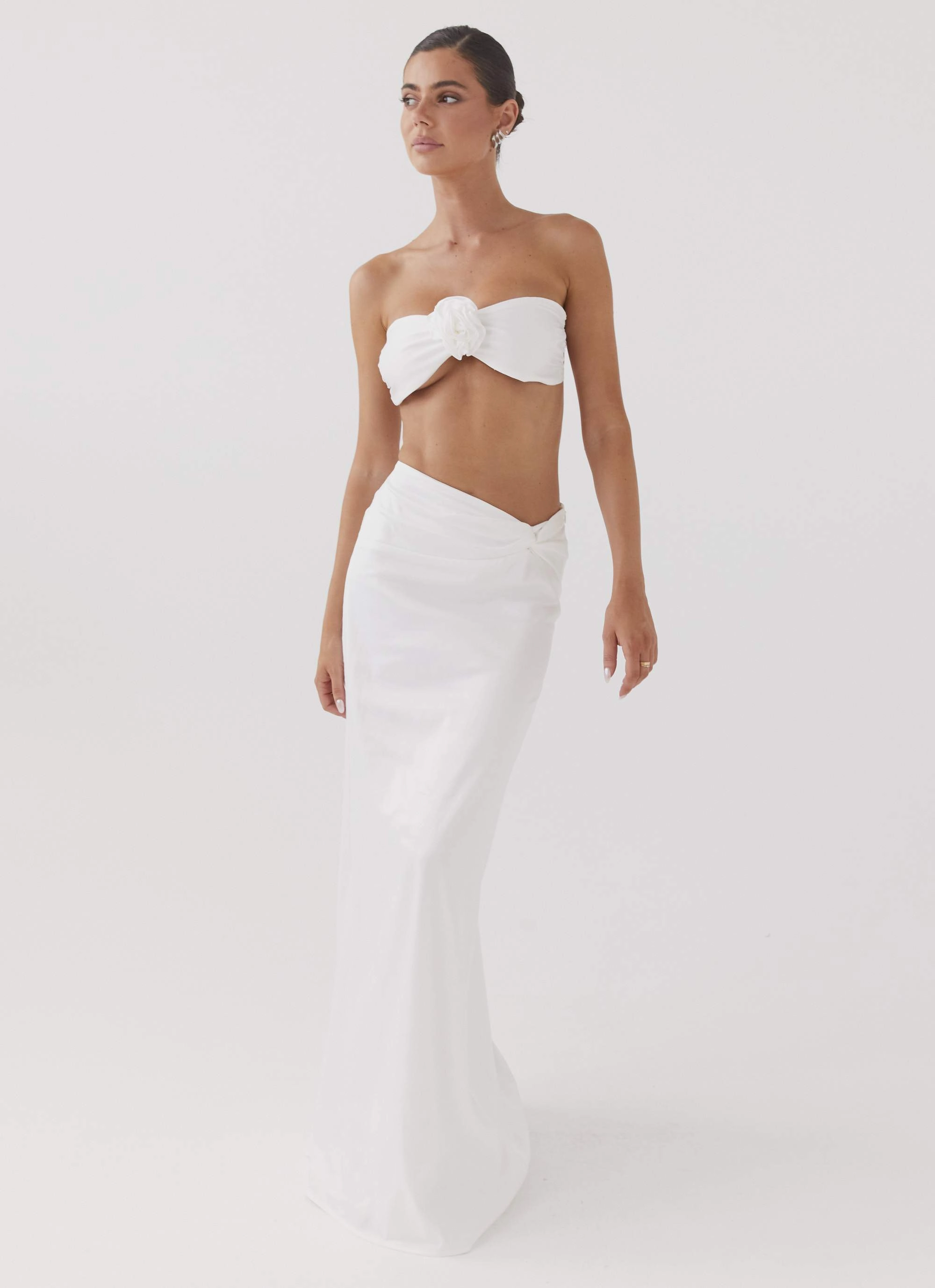 Breathable Stretch Crescent Light Twist Maxi Skirt - Ivory