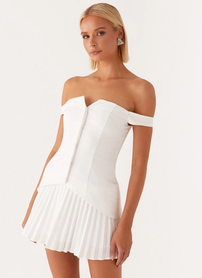 Twisted Skies Off Shoulder Mini Dress - Off White Autumn Look Profile Enhancer