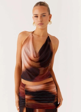 LayeredStyling Simple Pullover Stargazer Mesh Cowl Top - Black Gradient