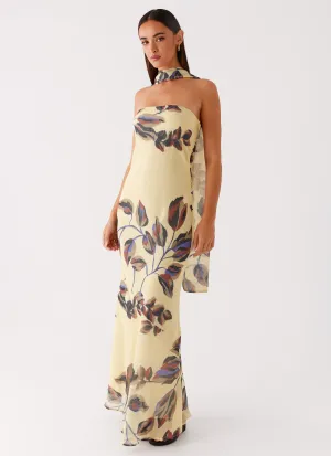 Easy Look Under The Pagoda Maxi Dress - Buttercream Leaf Print