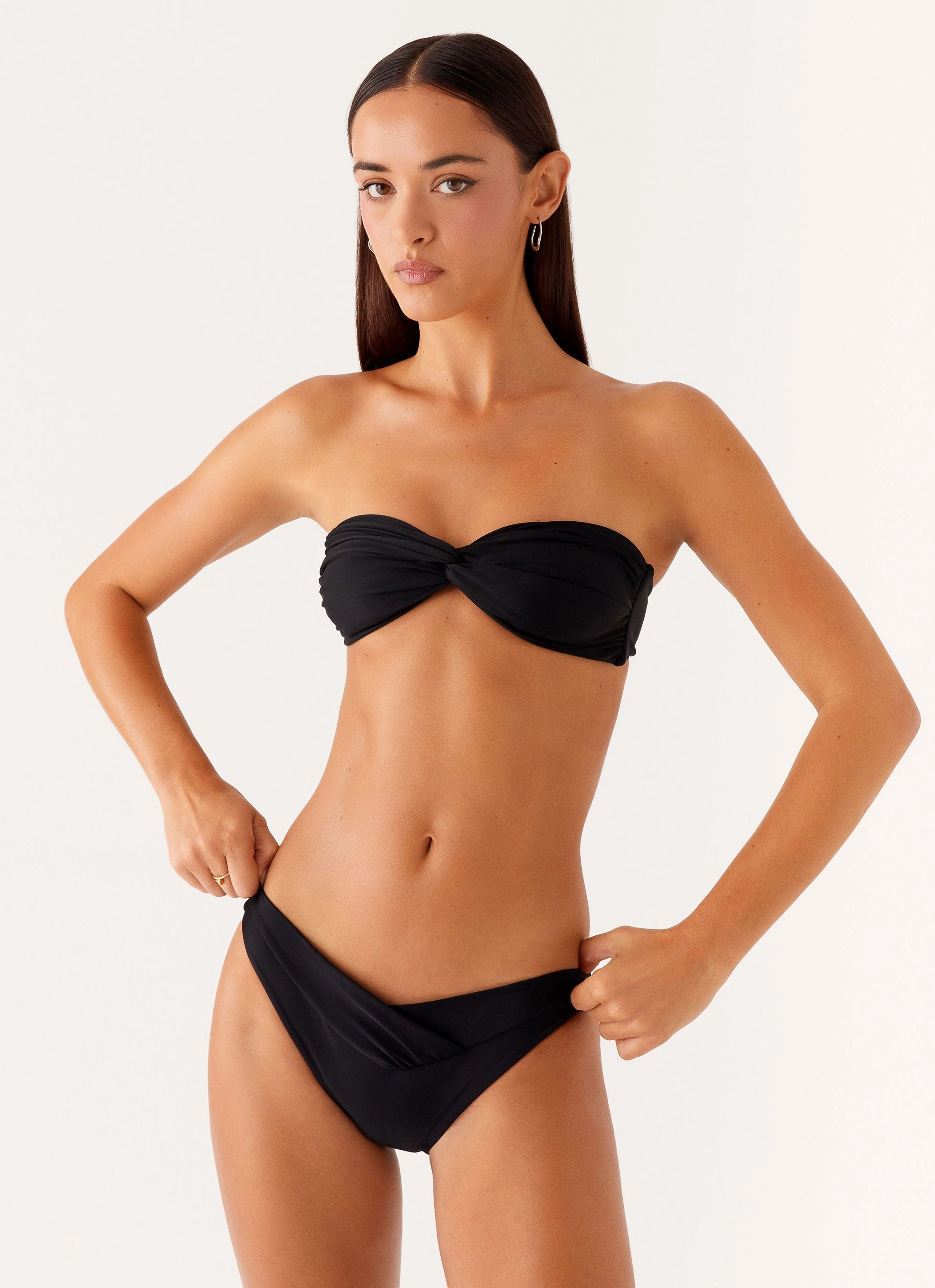 Sport-Ready Apparel packing Delta Bikini Bottoms - Black