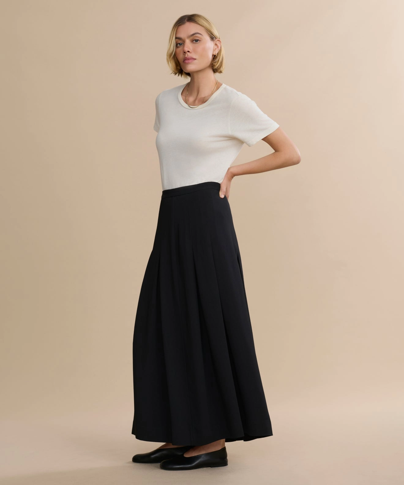 Florence Skirt Contoured Panel Design