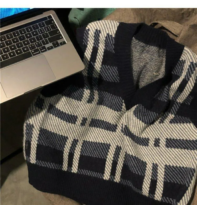 V-Neck Retro Plaid Striped Sleeveless Vest Sweater
