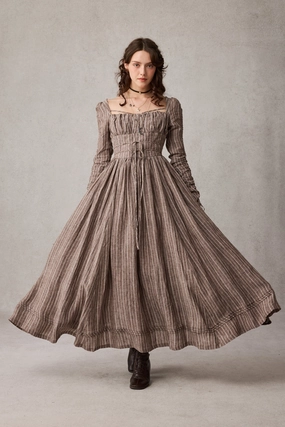Double Needle Stitching Monette 27 | Corset Linen Dress