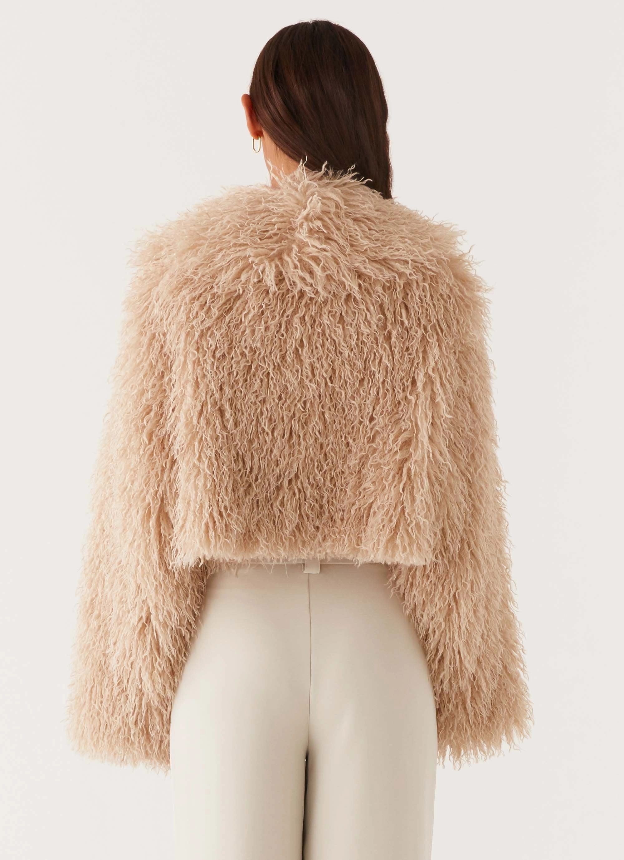 Kangaroo Pocket Virginia Cropped Fur Jacket - Taupe