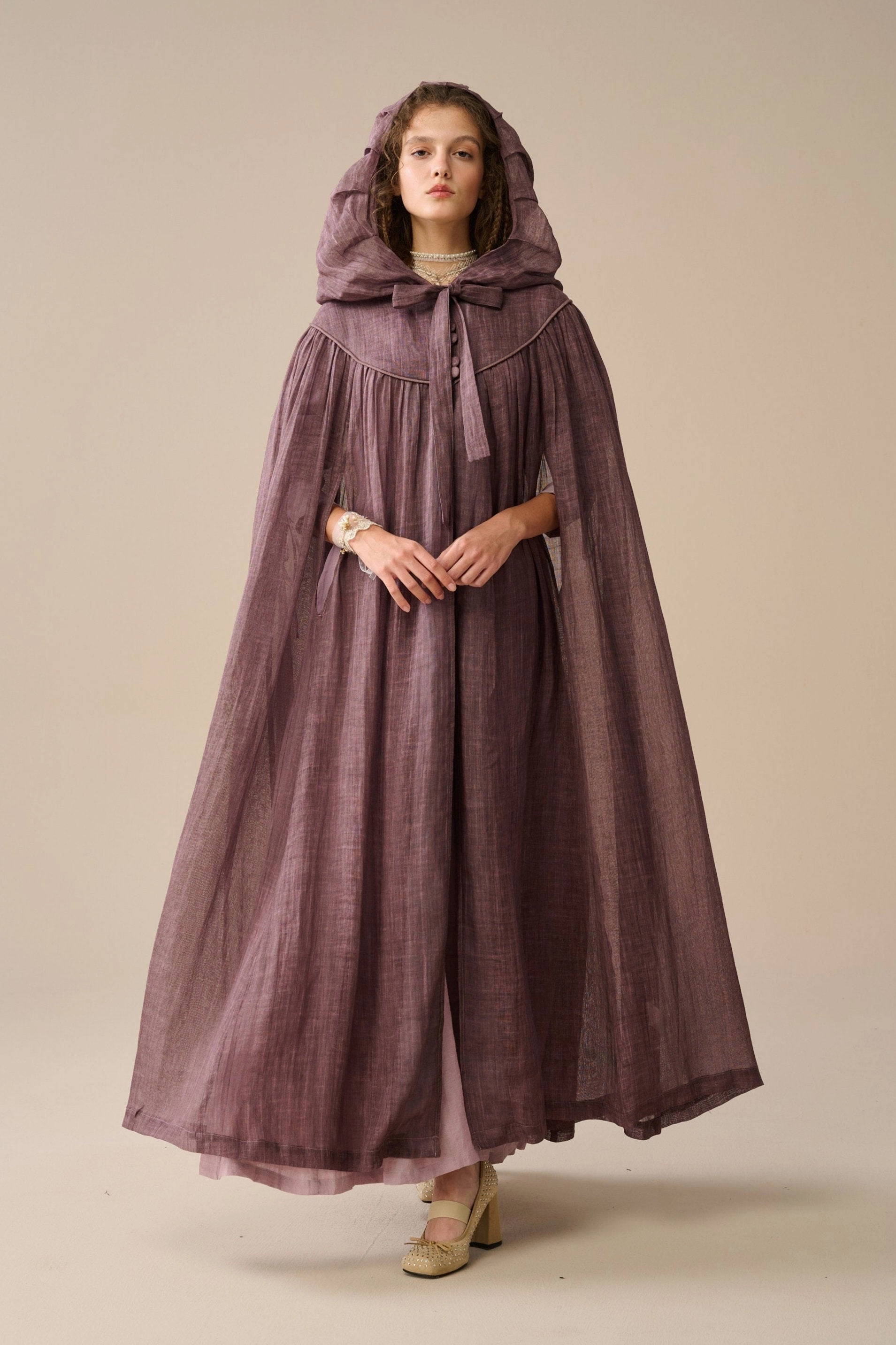 Venus 24 | Fairy Linen Hooded Cloak FlexibleMobility TemperatureRegulation