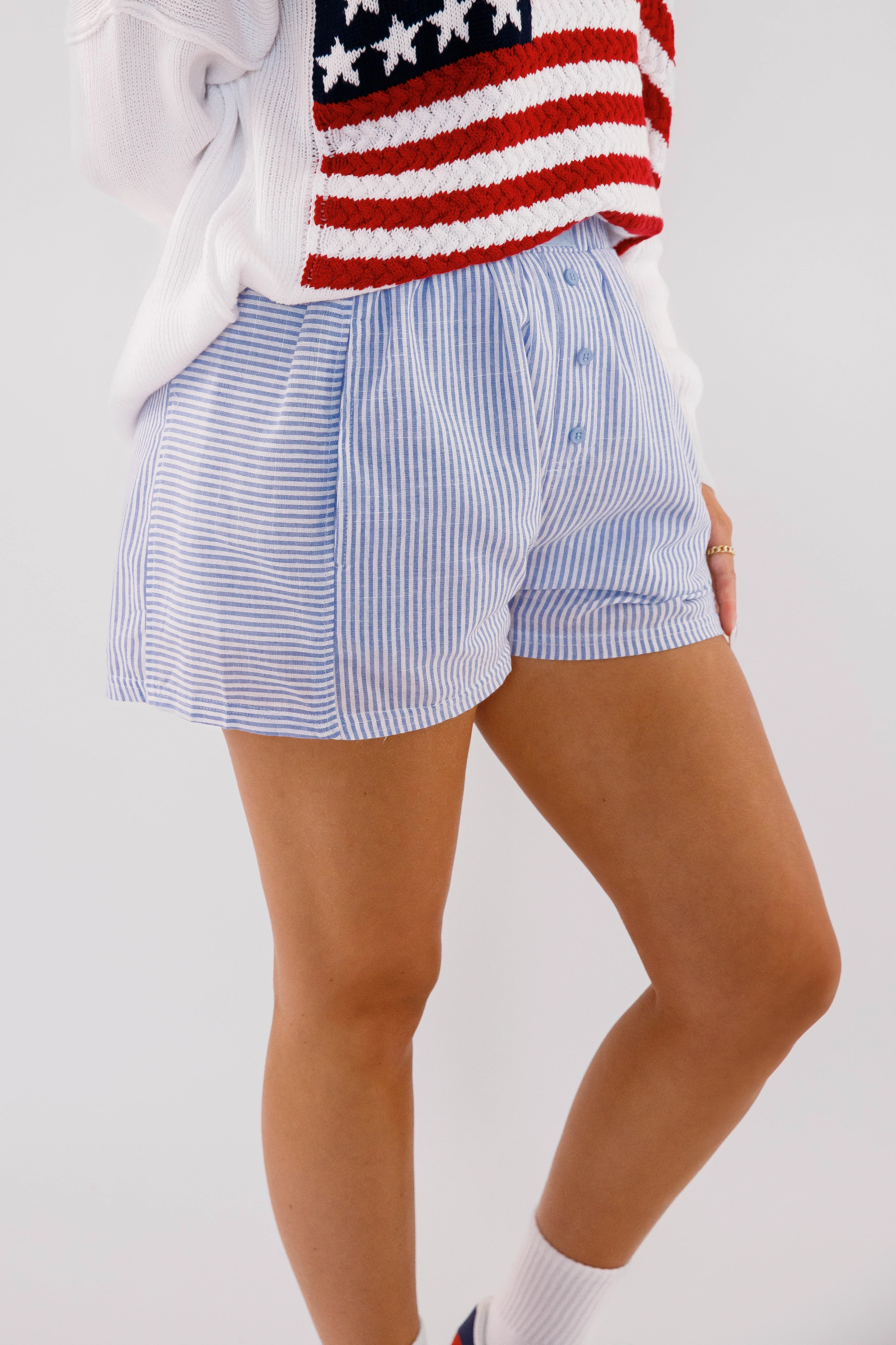 Sleek Appearance AntiStaticTreatment Very Fitting Shorts-Blue Stripe