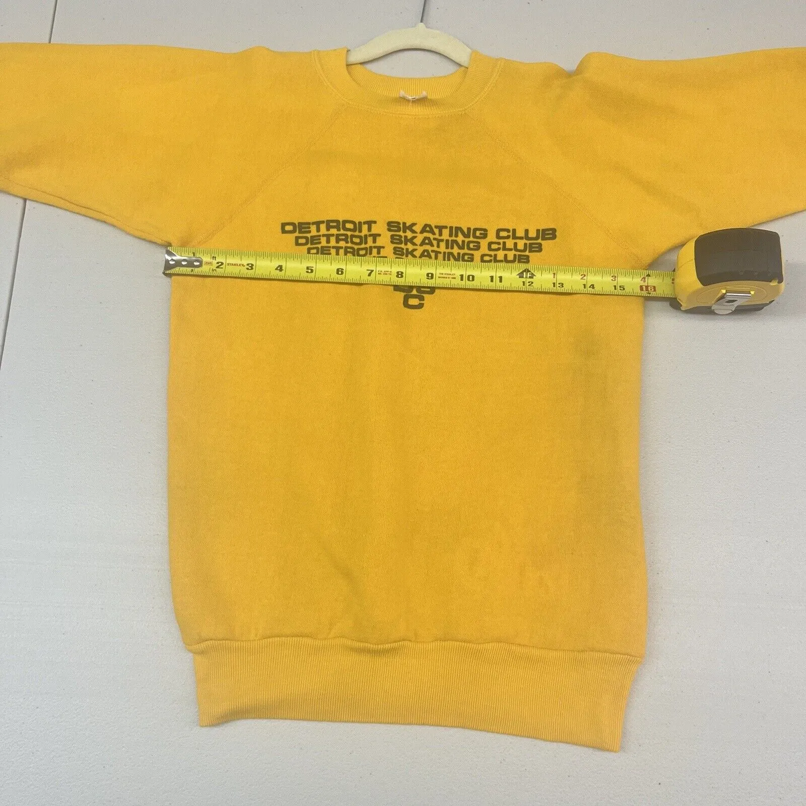 Vintage 70s Detroit Skating Club Crewneck Sweater Downerwear L