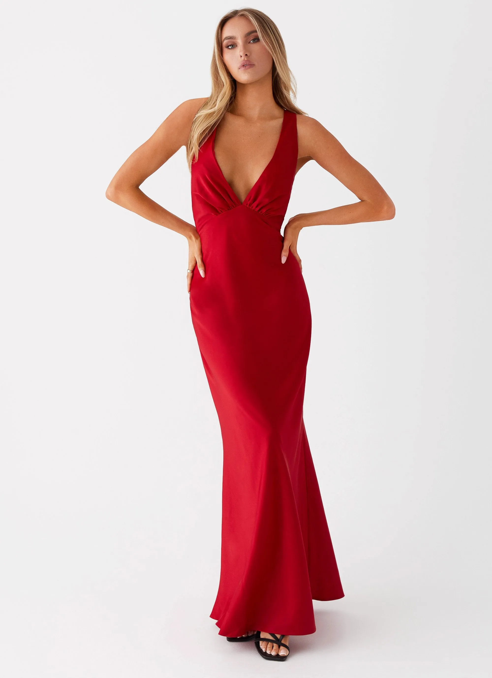 Subtle Charm Easy-Storage Slyvia Maxi Dress - Red