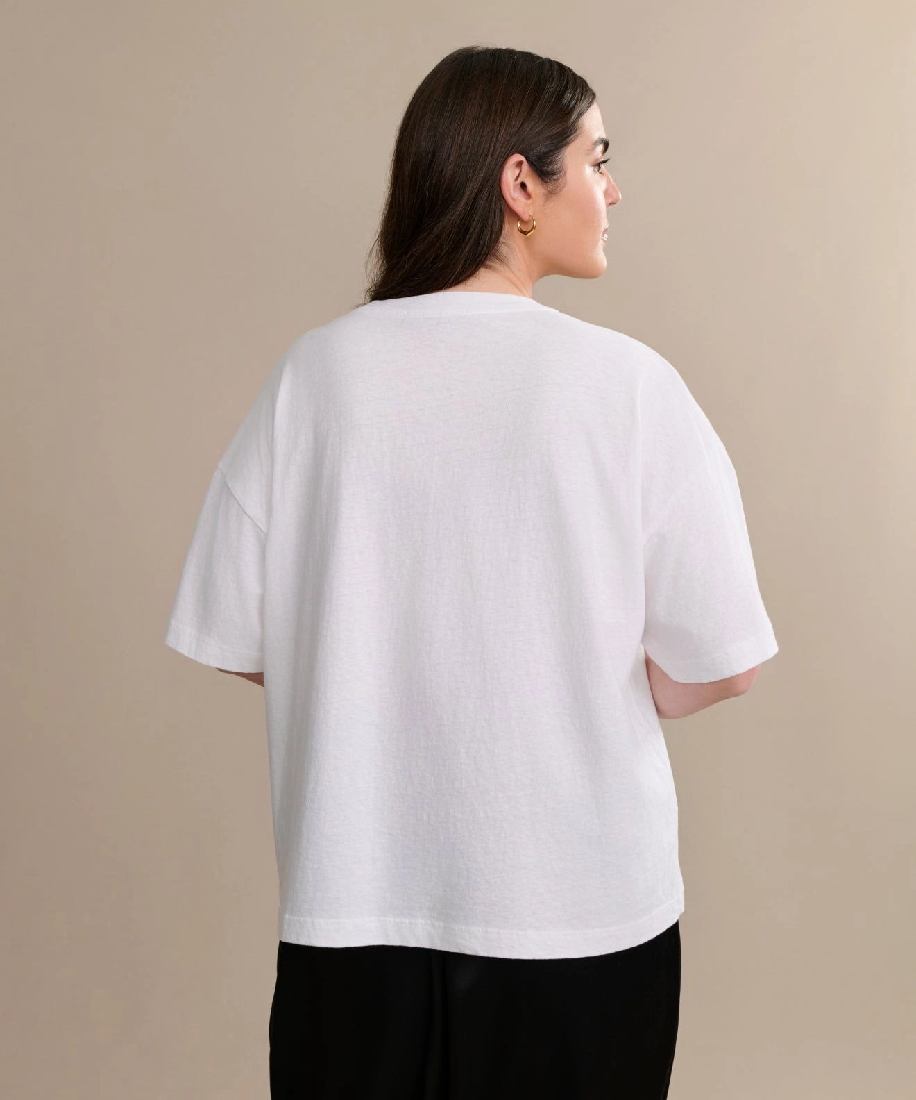 Vintage Pocket Tee FadeResistant Dye Versatile Design