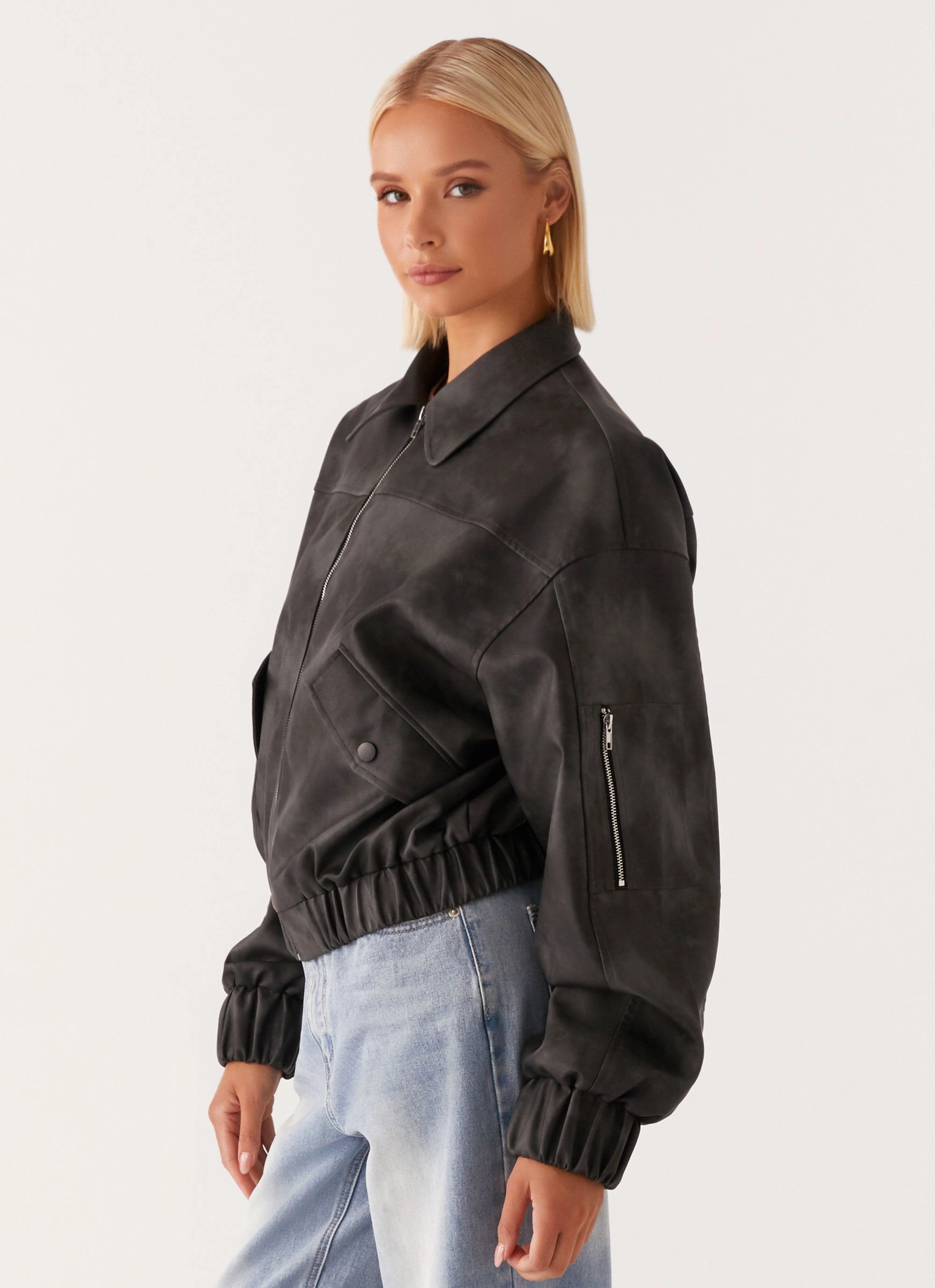 DoubleLayeredEdges Packable Feature Washington Bomber Jacket - Black