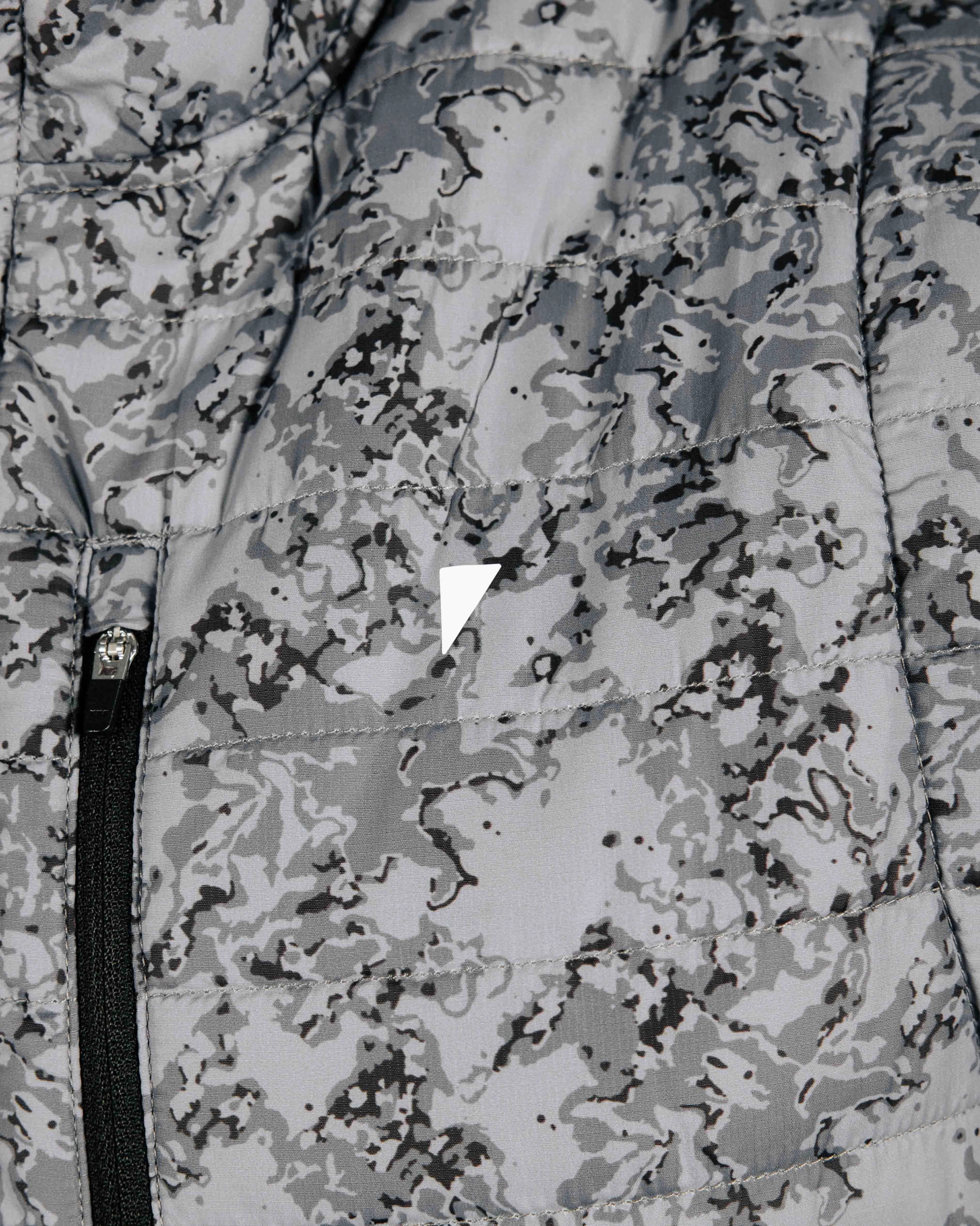 Elastic hem Marble Hybrid Jacket