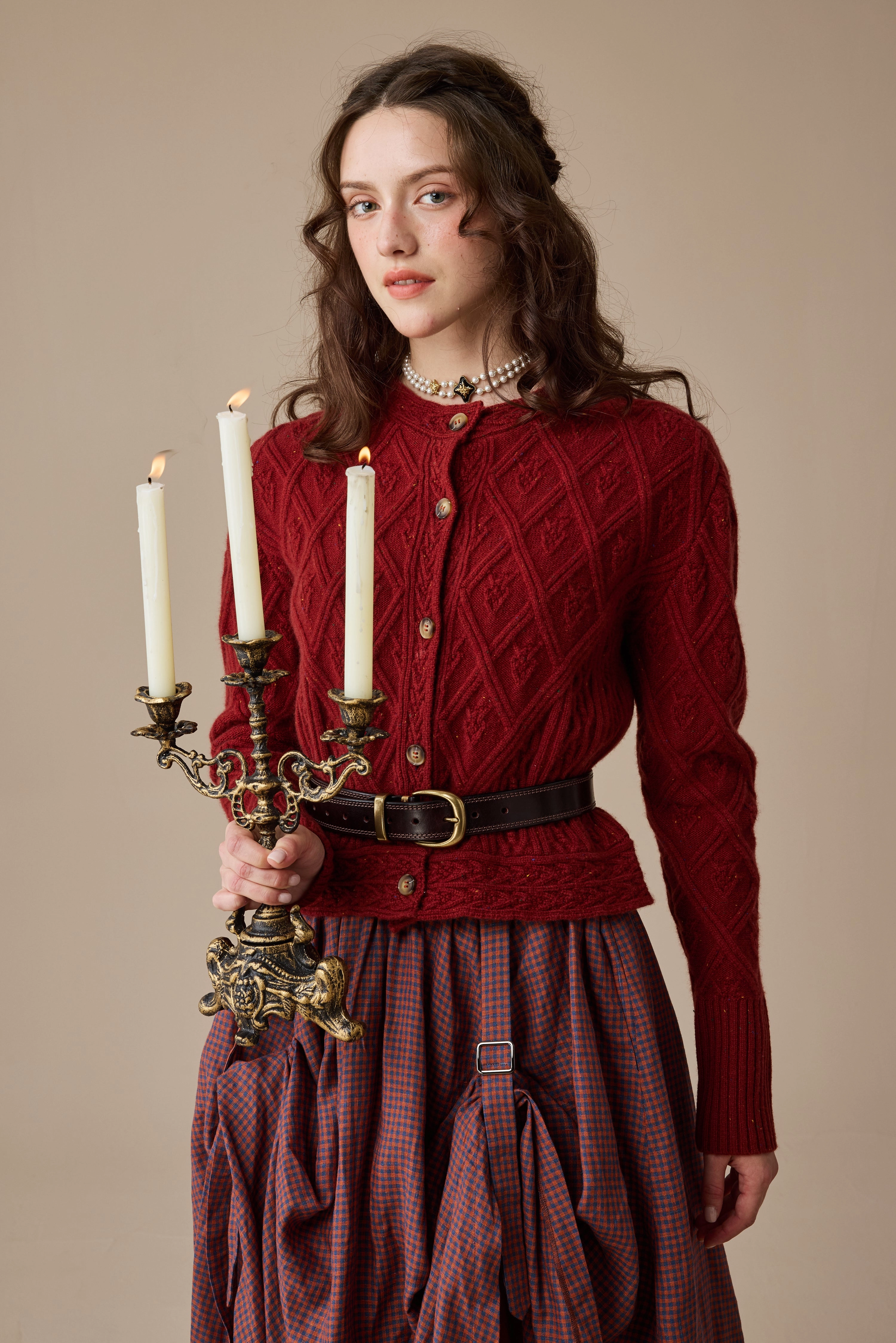 Midweight Four Way Stretch NonRestrictive Cut Flurry 17 | 100% Wool Sculptured Knitwear Cardigan