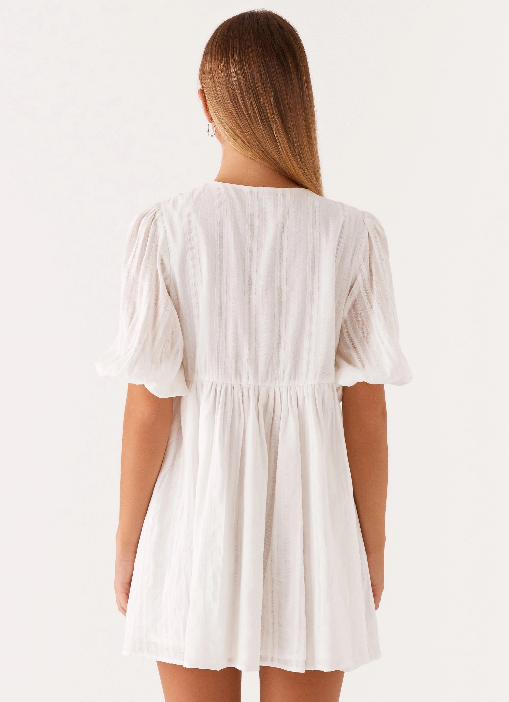 Sporty Comfort Puff-Sleeve Western Wind Tie Mini Dress - White
