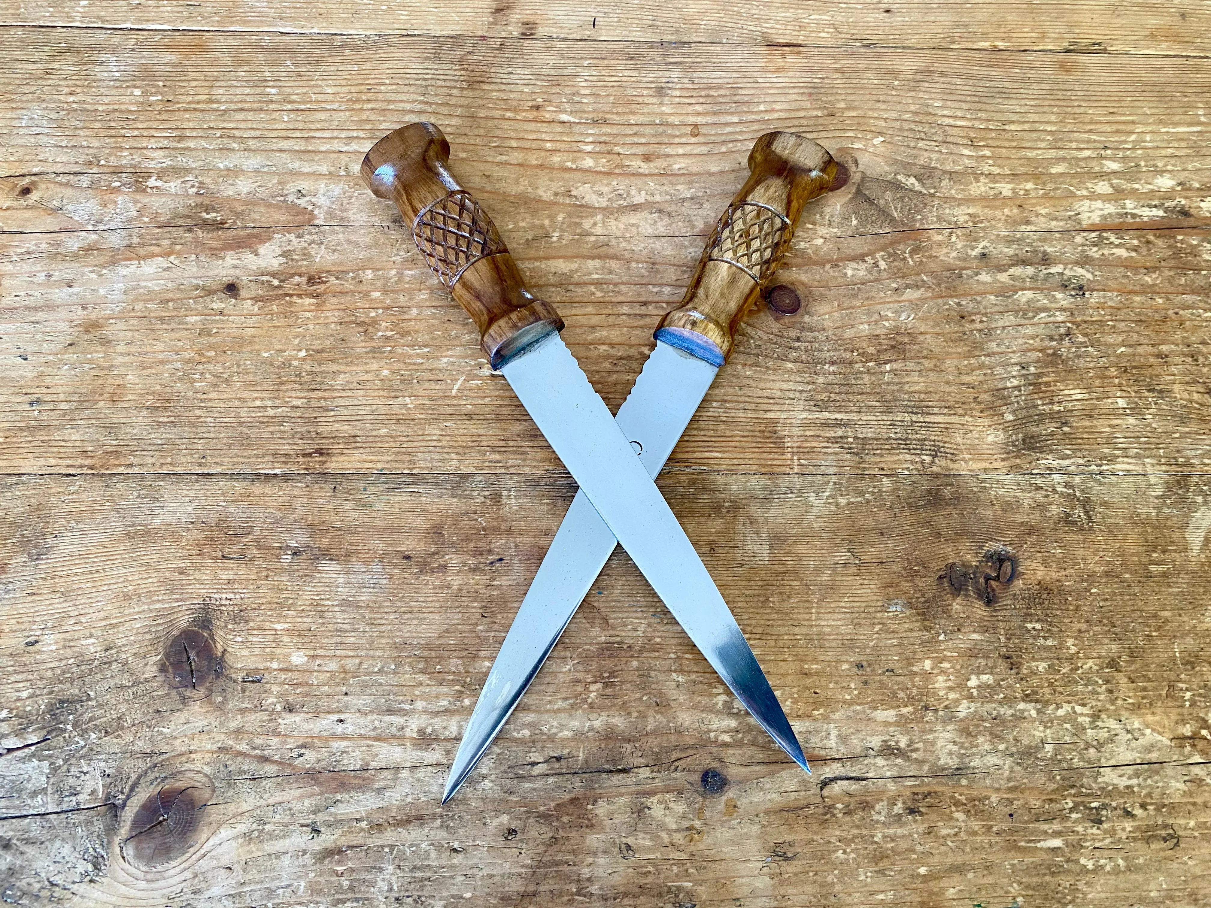 Whittle Tang Dagger