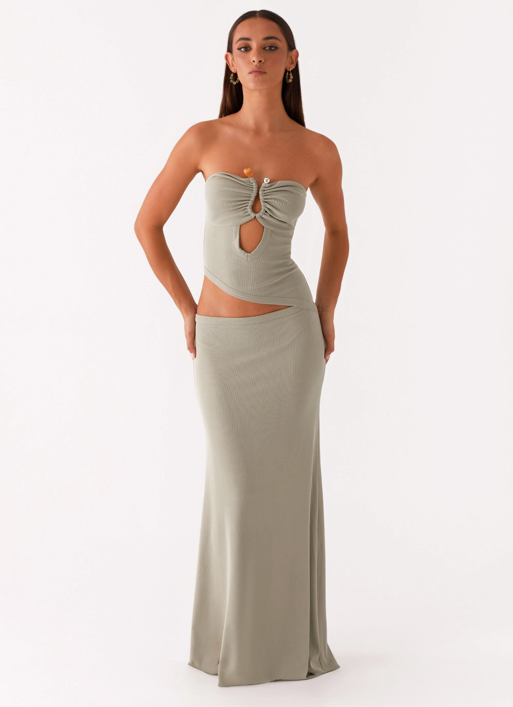 Wild Roses Maxi Dress - Sage Polished and Elegant Holiday Wear