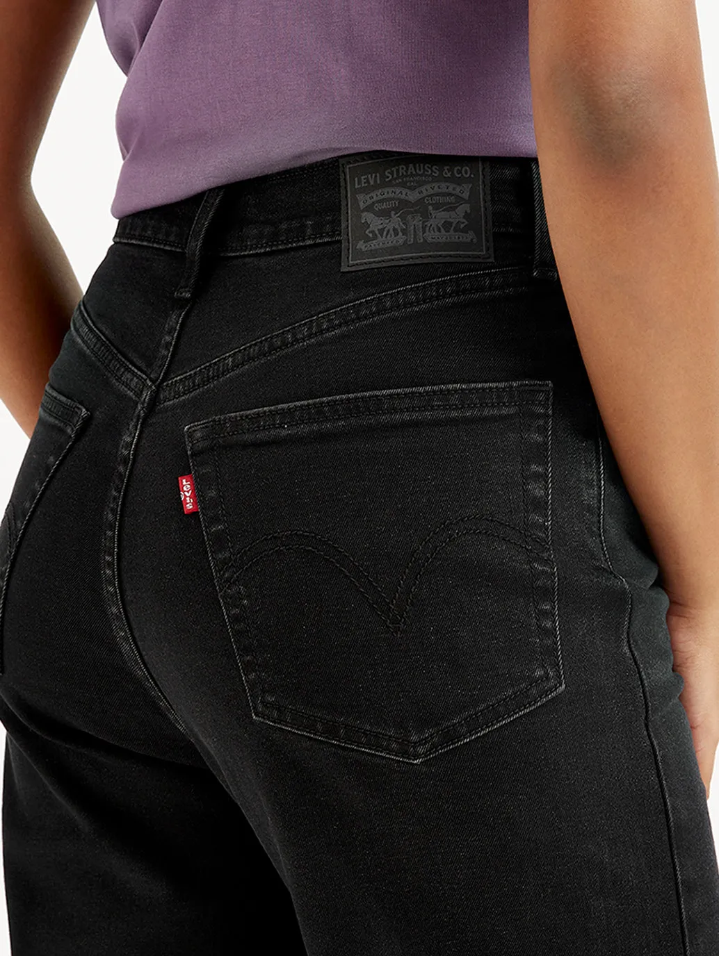 Women's High Rise Loose Fit Black Jeans