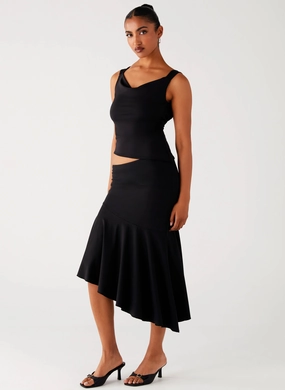 Travel-Ready Soft Texture Wonderlust Midi Skirt - Black