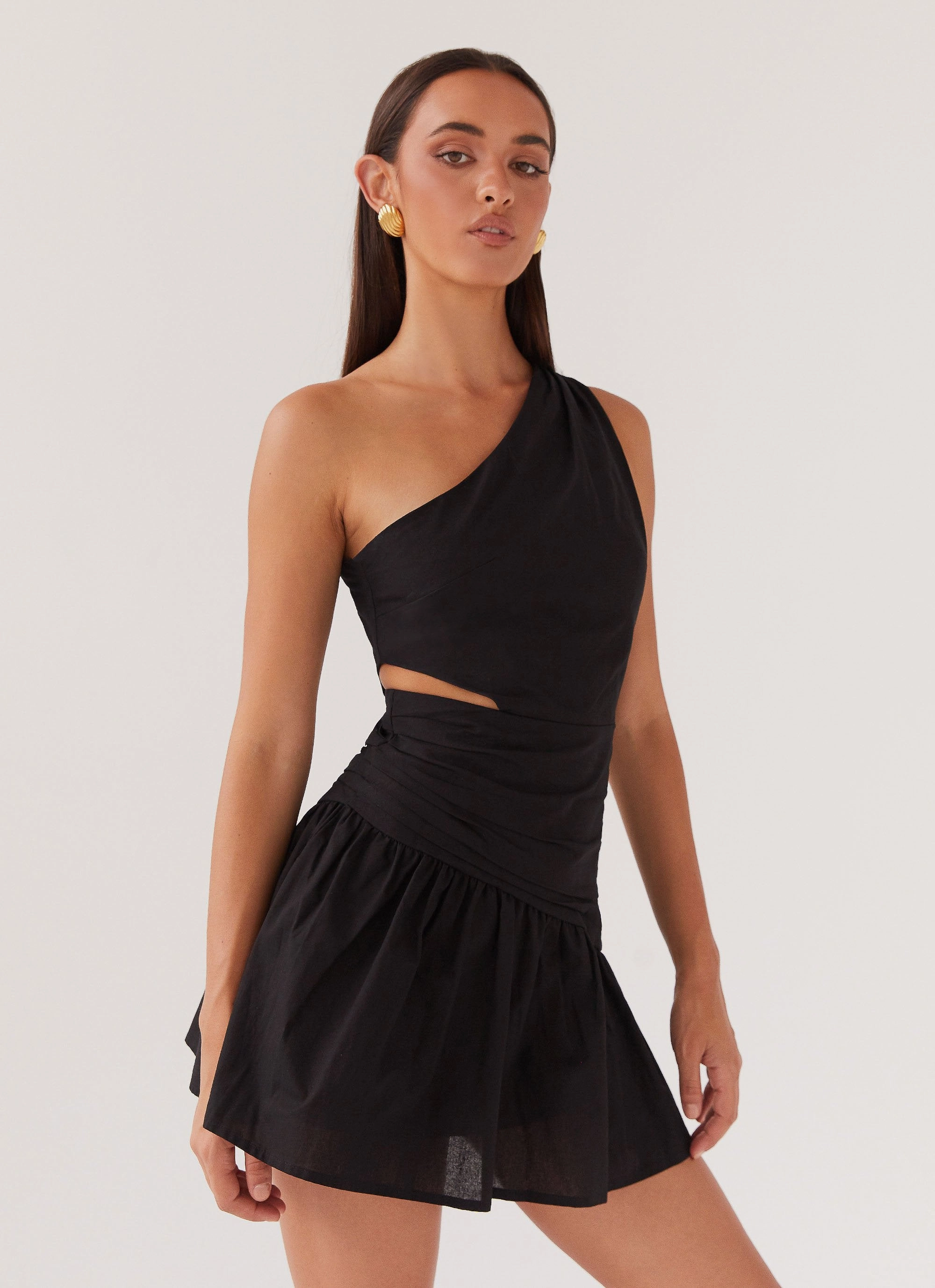 Perfect Proportion Sunkissed Hearts Linen Mini Dress - Black