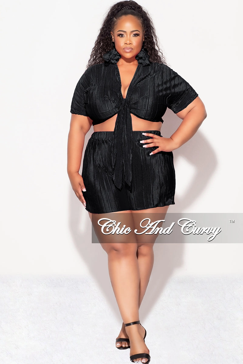 Final Sale Plus Size 2pc Pleated Crop Tie Top & Short Set in Black All Season Fit Body Fit