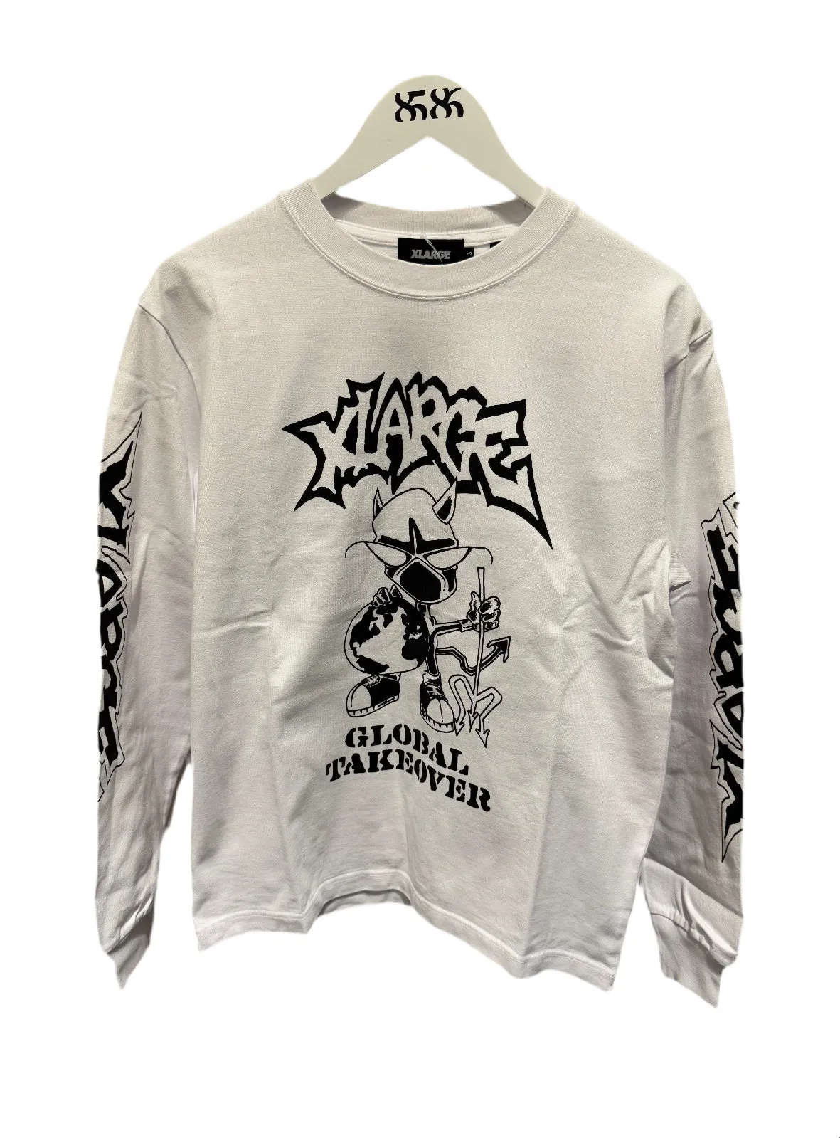 X-LARGE: GLOBAL TAKEOVER LONGSLEEVE