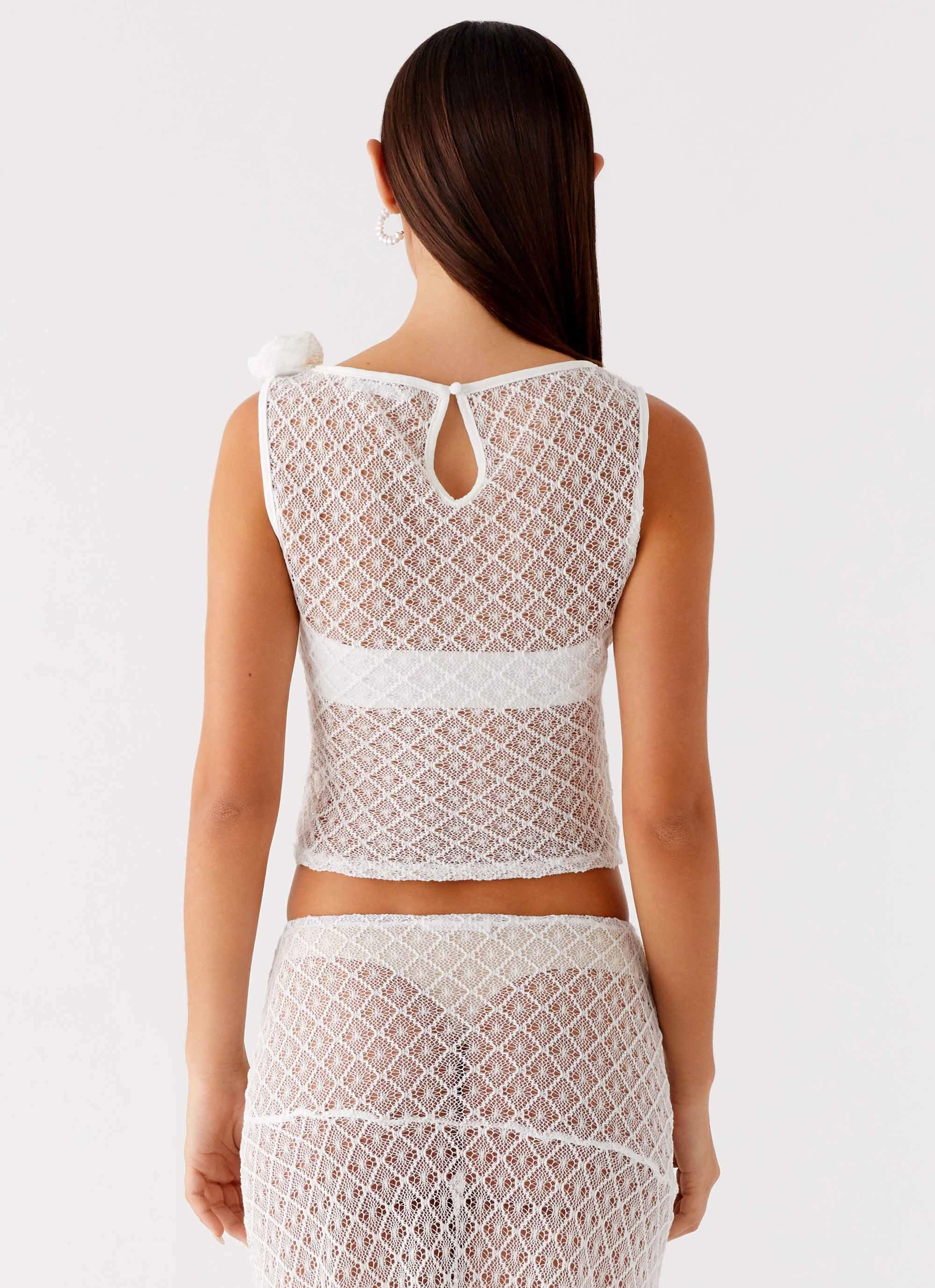 Comfortable Layer QuickReleaseFastenings Velli Crochet Top - White