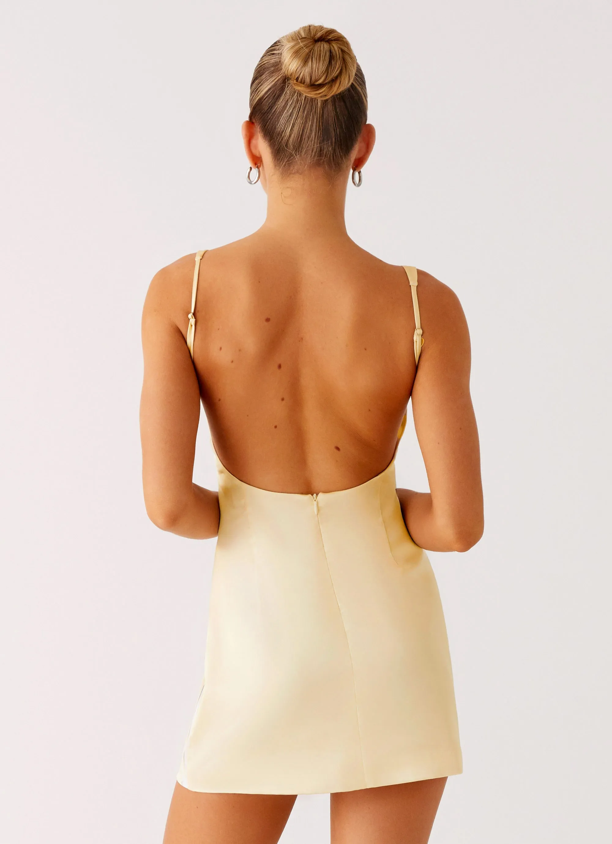 Vibrant Design Weekend Favorite You Know Me Mini Dress - Heirloom Floral
