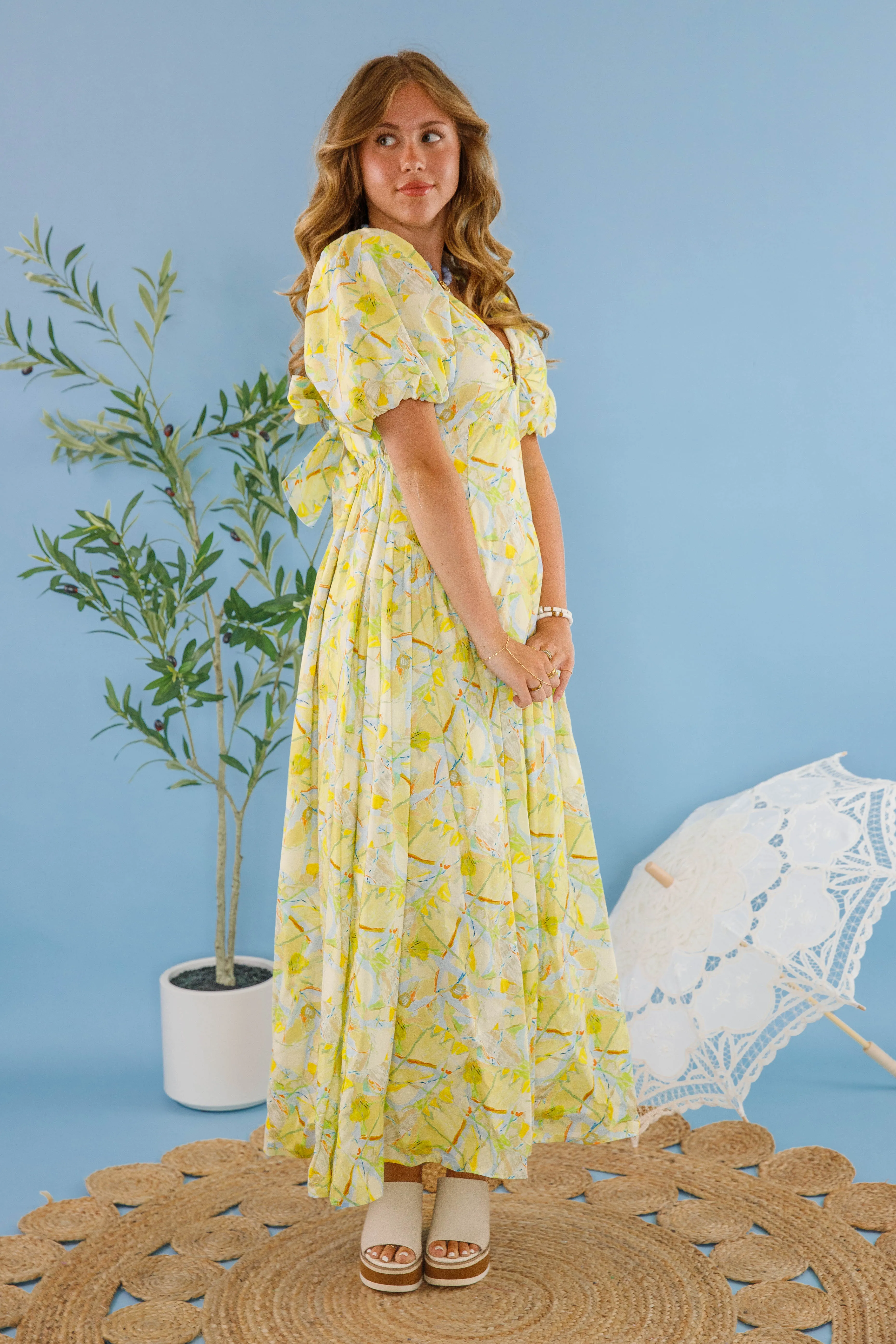 You With A View Maxi Dress Soft Air Balanced Tones