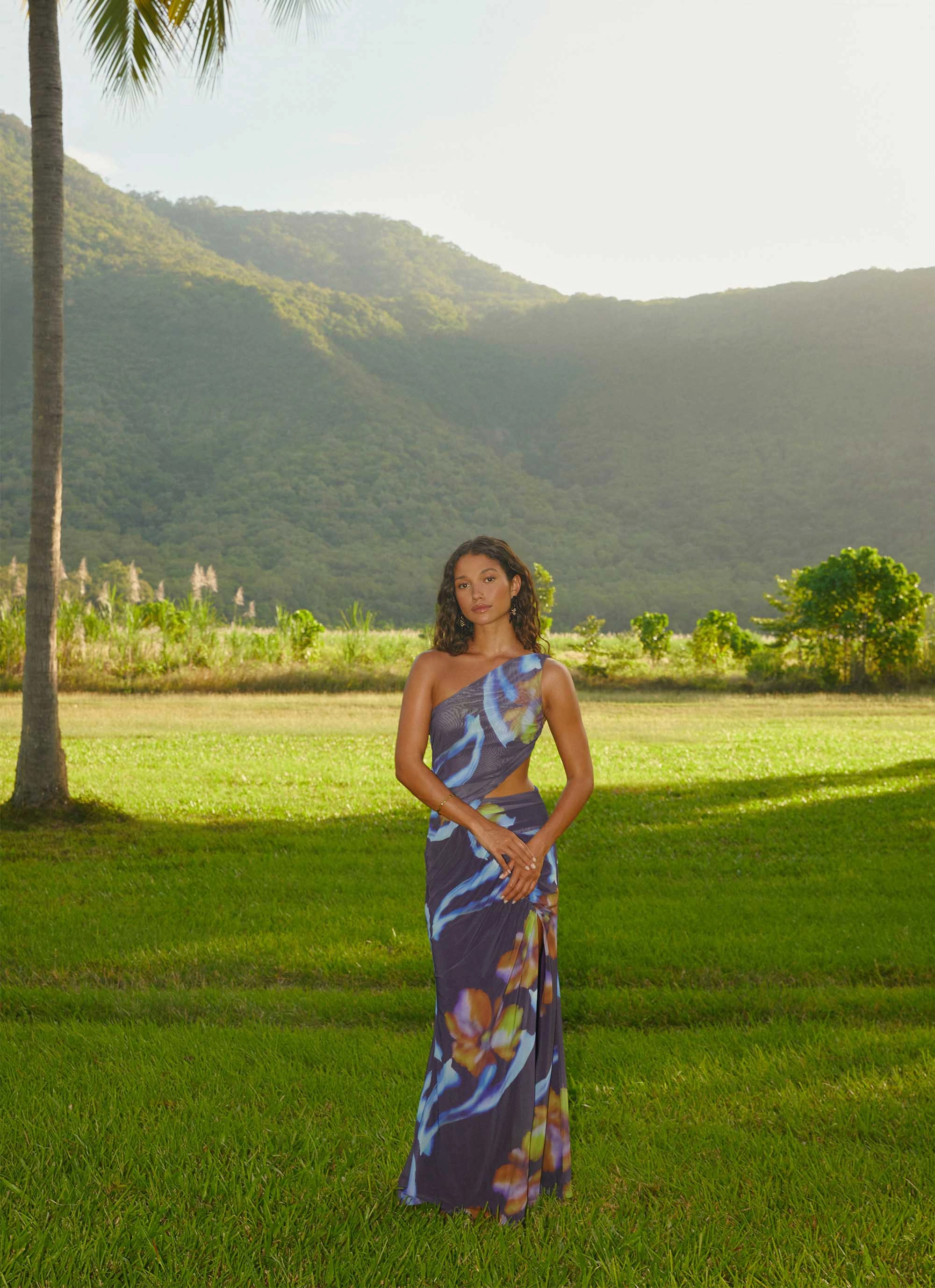 Shade Glow Zanzibar Maxi Dress - Dark Floral